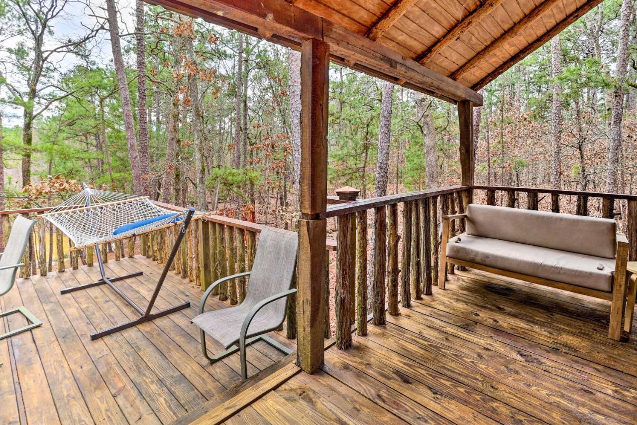 Broken Bow Log Cabin With Fire Pit, Pond, And Deck! Exterior foto